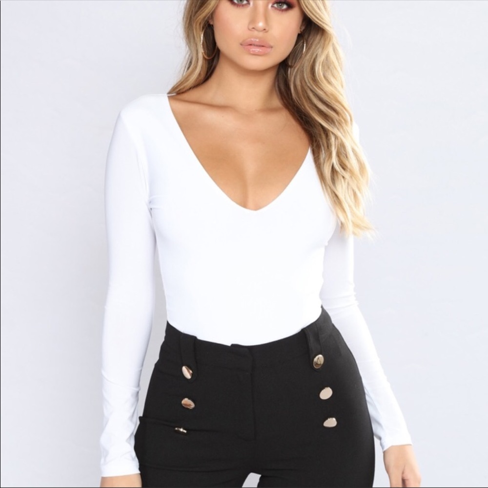 Fashion Nova white v neck bodysuit